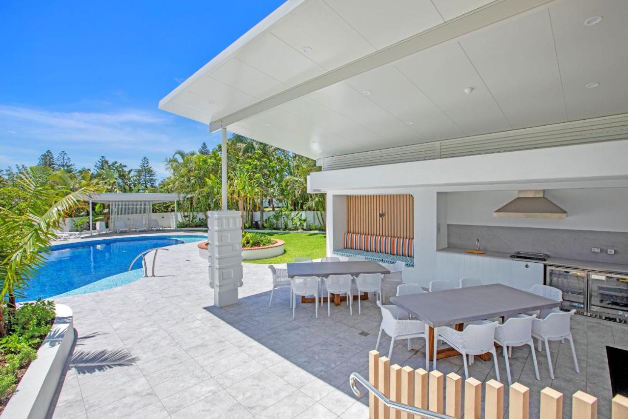De Ville Apartments Gold Coast Exterior photo