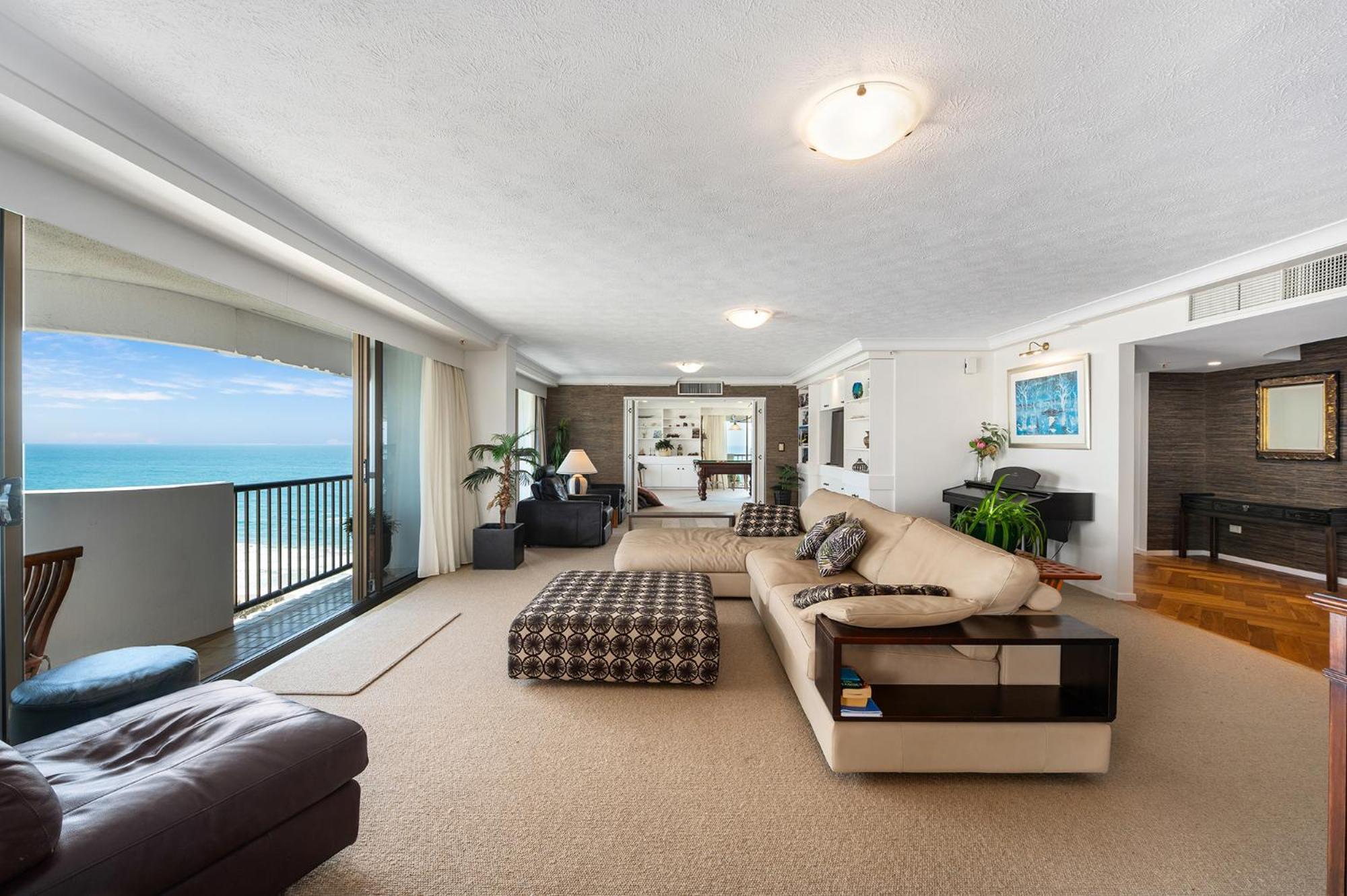 De Ville Apartments Gold Coast Exterior photo